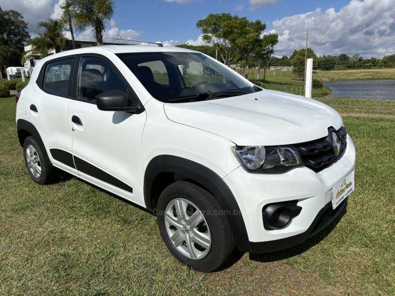 RENAULT - KWID - 2019/2020 - Branca - R$ 40.000,00