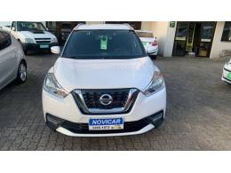 NISSAN - KICKS - 2018/2019 - Branca - R$ 75.000,00