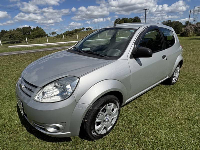 FORD - KA - 2010/2011 - Prata - R$ 26.500,00