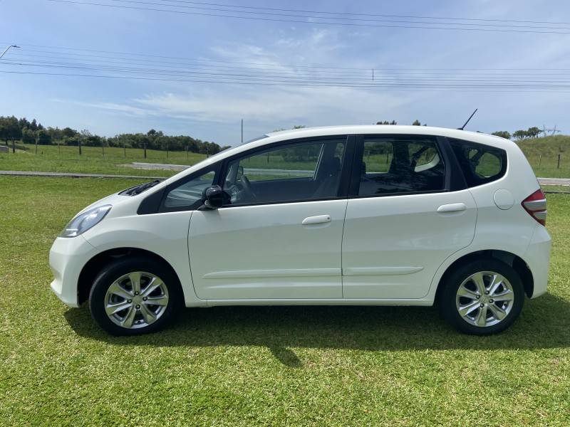 HONDA - FIT - 2012/2013 - Branca - Sob Consulta