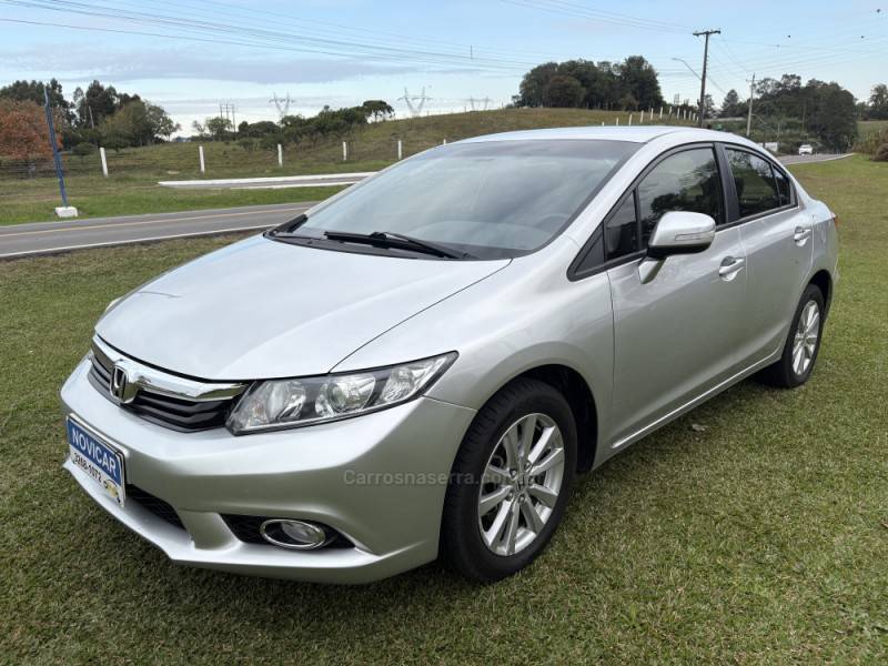 HONDA - CIVIC - 2014/2014 - Branca - R$ 72.500,00