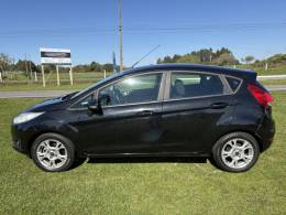 FORD - FIESTA - 2014/2014 - Preta - R$ 46.000,00
