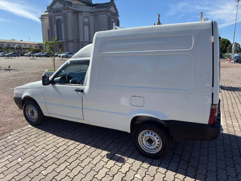 FIAT - FIORINO - 2010/2011 - Branca - R$ 39.900,00