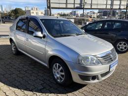 RENAULT - LOGAN - 2013/2013 - Prata - R$ 33.000,00