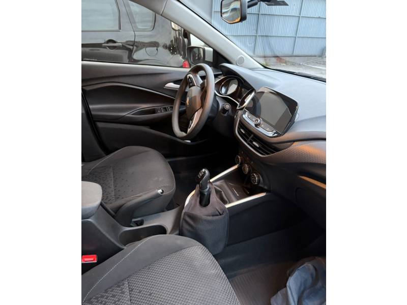 CHEVROLET - ONIX - 2020/2020 - Prata - R$ 58.900,00