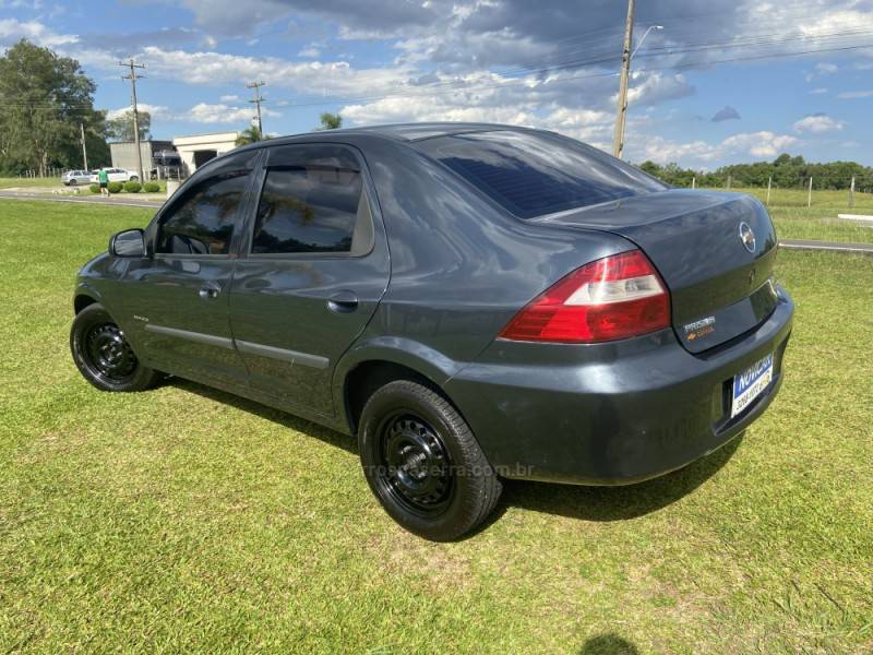 CHEVROLET - PRISMA - 2007/2008 - Prata - R$ 28.000,00