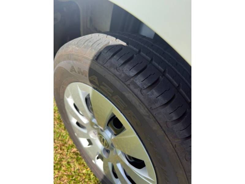 VOLKSWAGEN - UP - 2019/2020 - Branca - R$ 60.000,00
