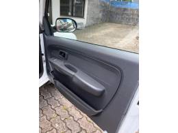 FIAT - STRADA - 2017/2018 - Branca - R$ 73.900,00