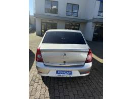 RENAULT - LOGAN - 2013/2013 - Prata - R$ 33.000,00