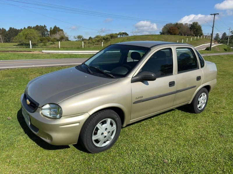 CHEVROLET - CORSA - 2007/2008 - Bege - R$ 21.500,00