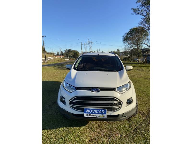 FORD - ECOSPORT - 2016/2017 - Branca - R$ 64.900,00