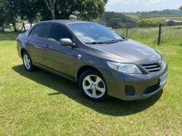 TOYOTA - COROLLA - 2013/2014 - Cinza - R$ 68.000,00